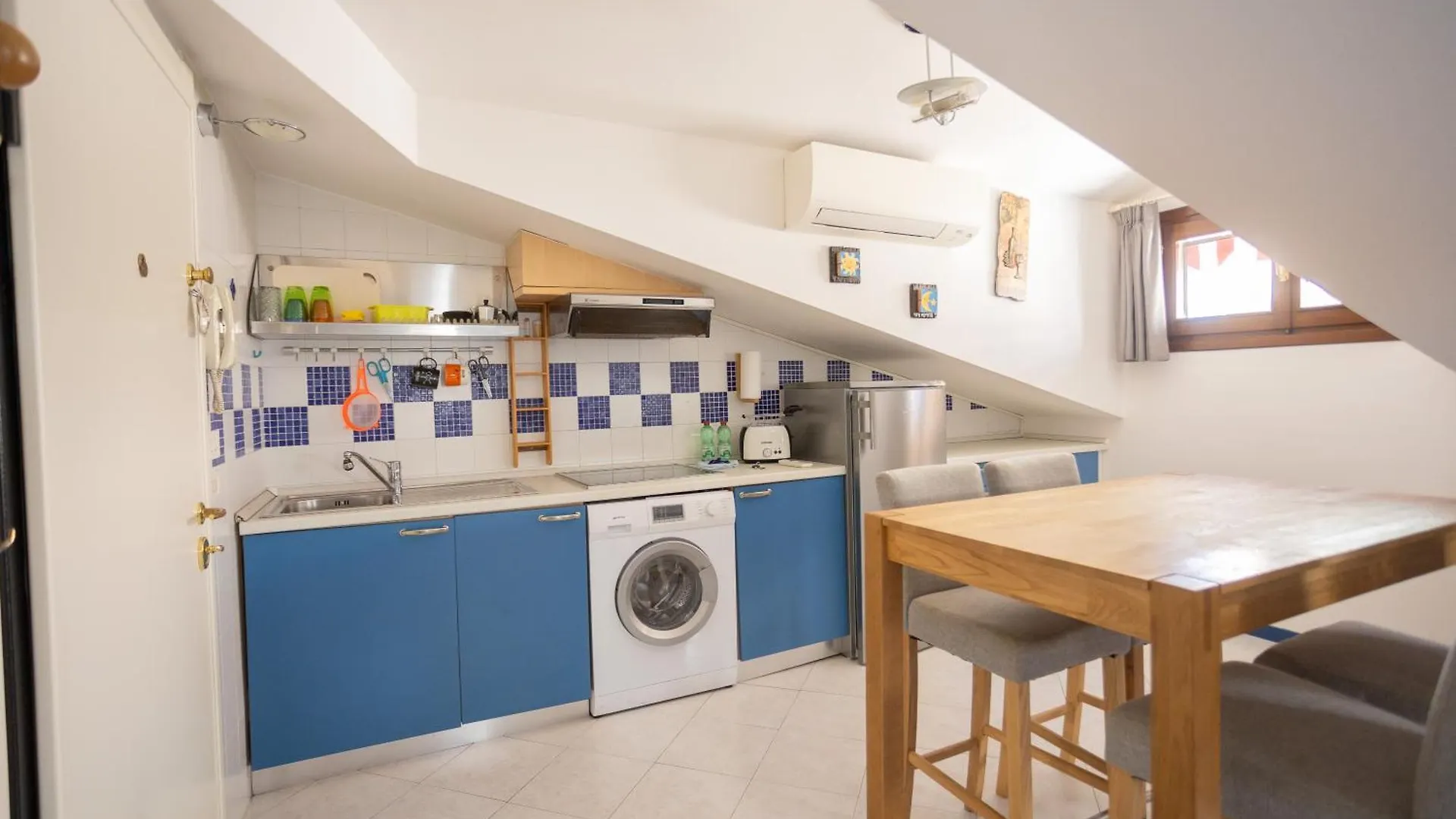 Appartement Aqua E Legno, Mansarda Sul Mare à Jesolo Italie